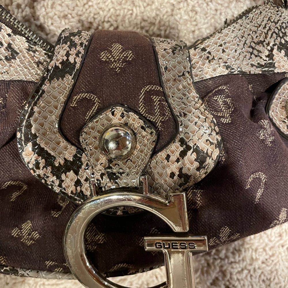 Guess Brown Monogram Shoulder Bag with Snake-Print Trim - Picture 10 of 10